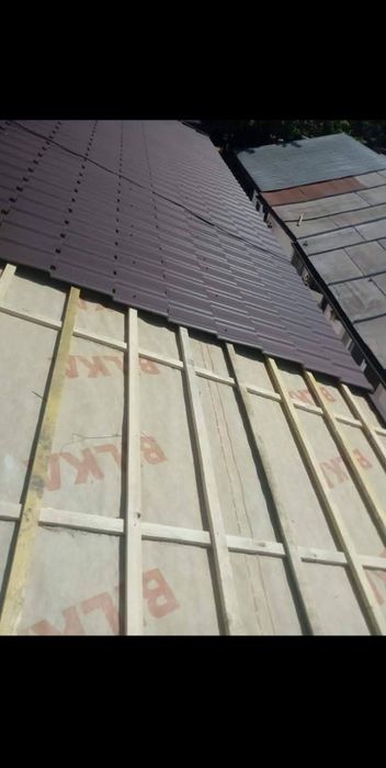 Executam orice tip de reparatie pentru acoperis si montam sisteme de a