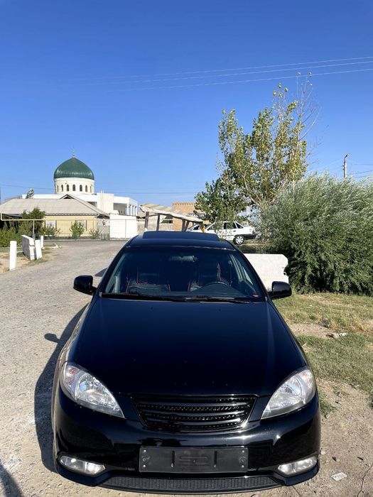 GENTRA 2023 1.5L avtomat karobka hamma joyi zo'r aybi yo'q