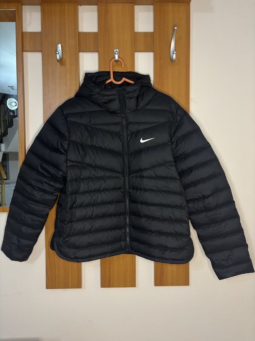 Geacă Nike cu Glugă
