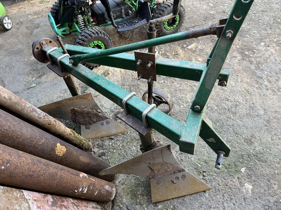 Плуг за малък трактор 3 x25