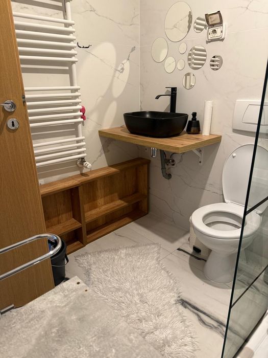 Închiriez apartament nou