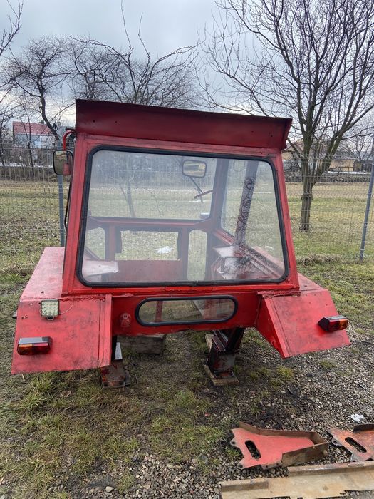 Cabina trapez tractor u650