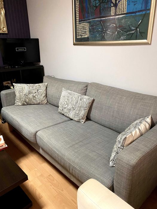 продавам мебели - дивани, фотьойл, лампи и тн. Цени в описанието.