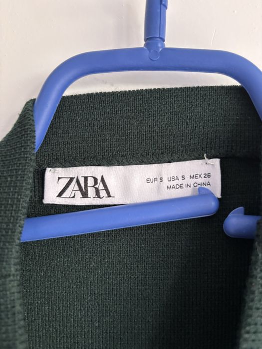 Vesta cu pernite zara