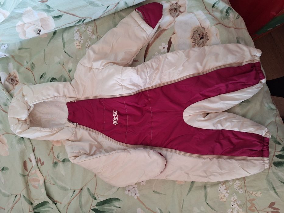 зимен космонавт на Joral в р-р 86 см.