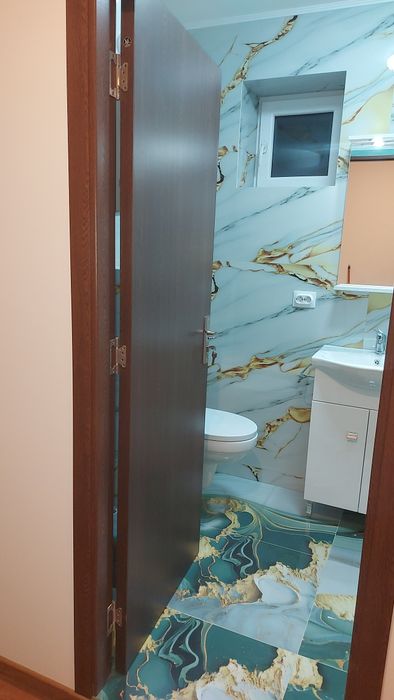 Închiriez garsoniera