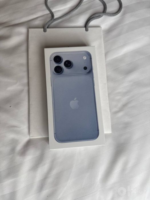 iPhone 18 pro max sim+e sim