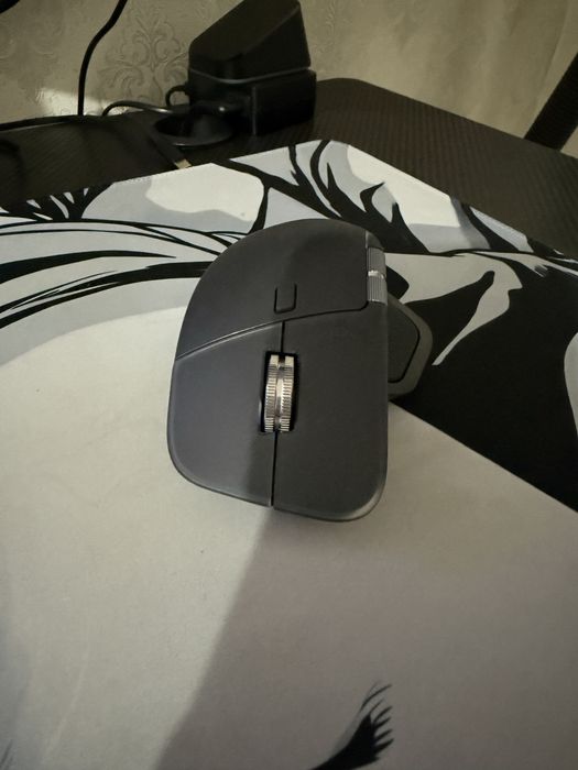 Logitech MX Master 4