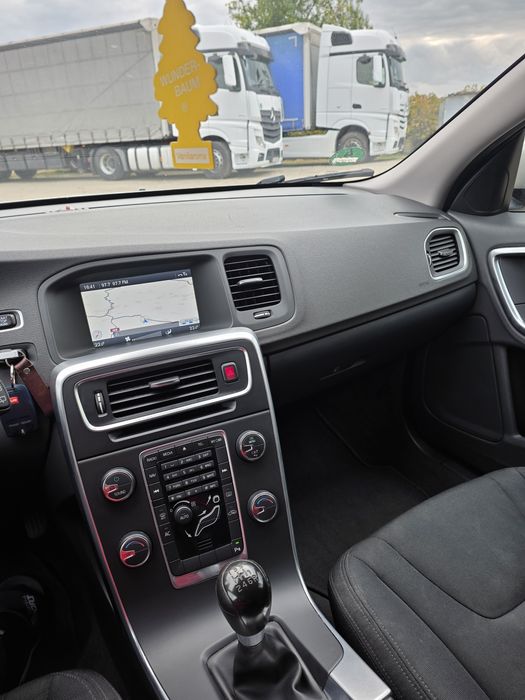 De vanzare Volvo V60