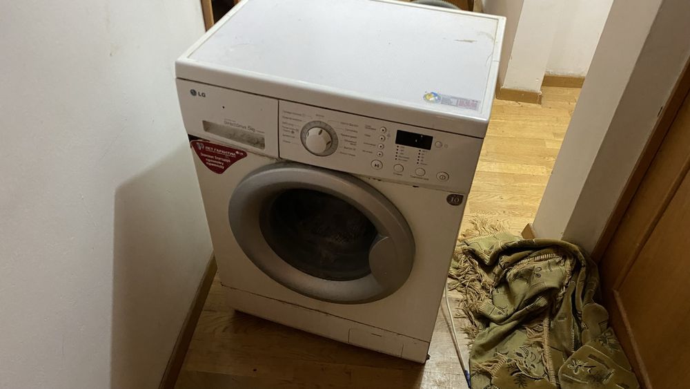 Срочно продам стиральную машину б/у