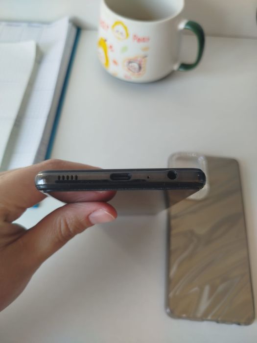 Обмен Самсунг А52 256 гб