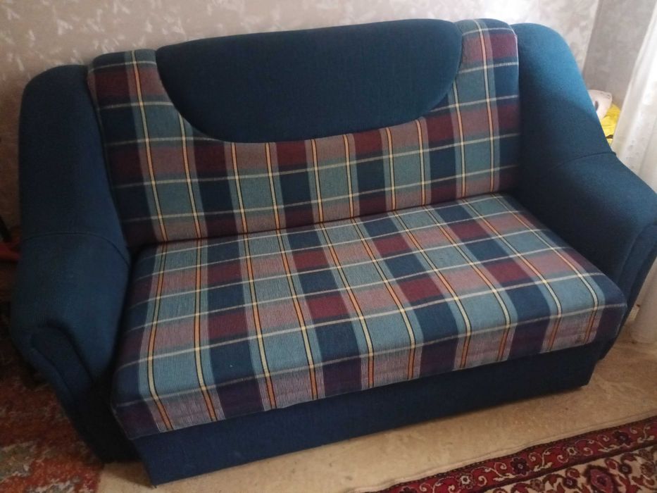 Canapea 2 locuri extensibila