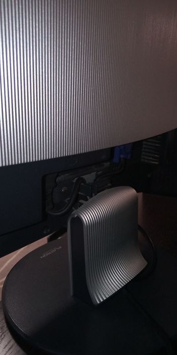 Продам монитор LG Flatron L1730S