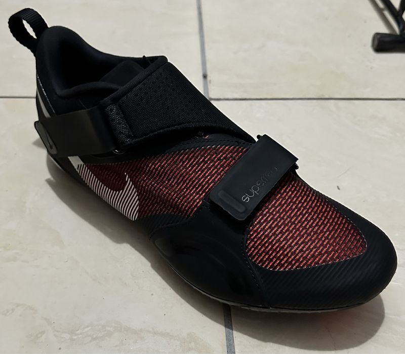 Обувь для шоссейного велосипеда