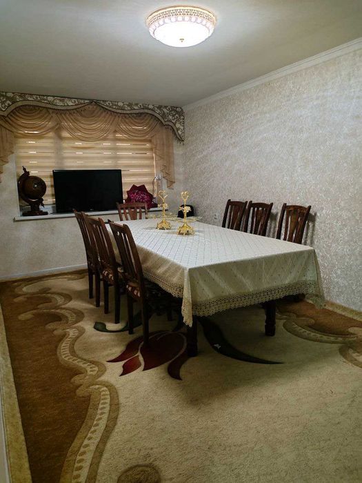 СРОЧНО ПРОДАЁТСЯ 4-х комнатная квартира.