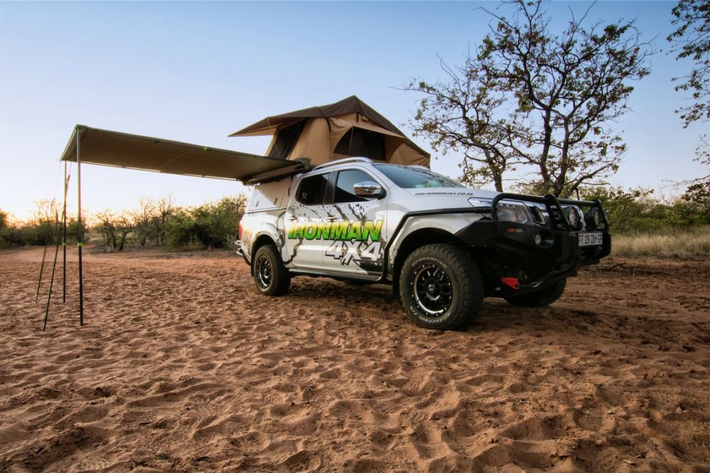 Тент - маркиза для автопутешественников