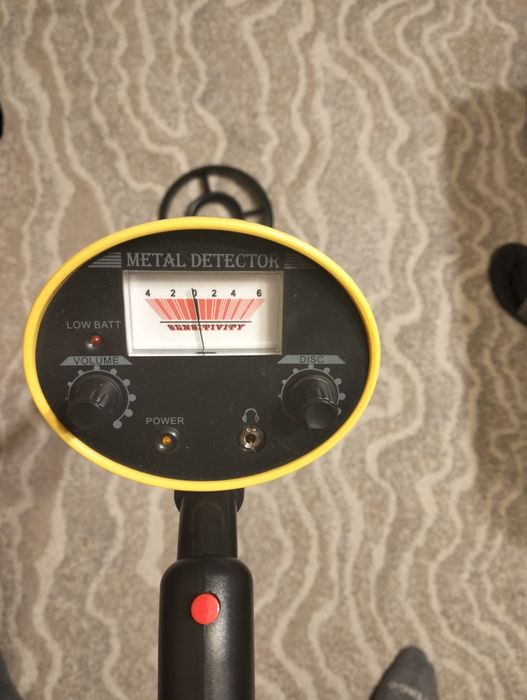 Vând detector de metale Cobra