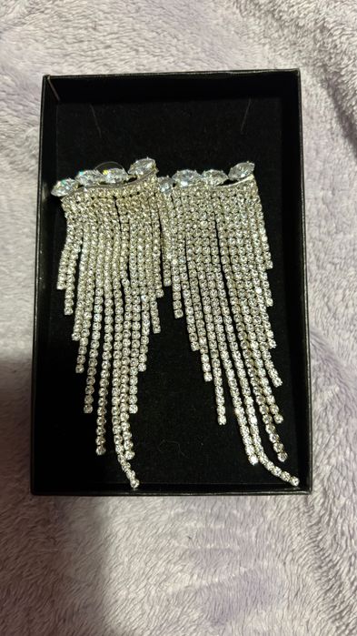 Обеци на марката Jolie Marchee