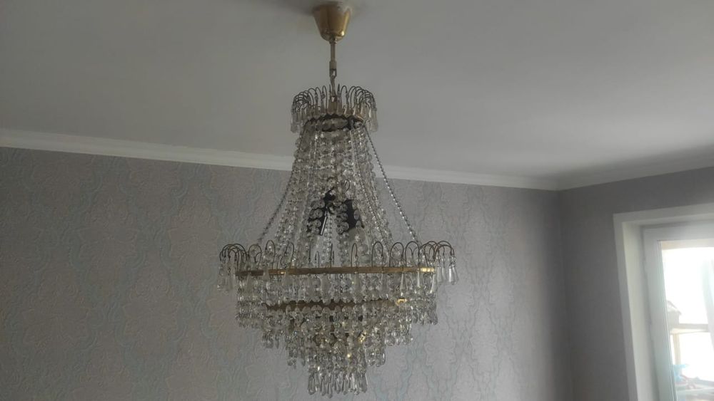 Люстра из чешского хрусталя