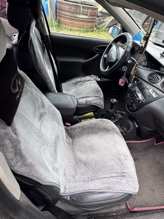 Продам Ford Focus I (2004)