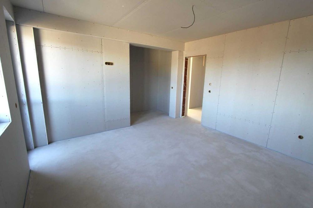 НОВА Самостоятелна къща до гр.София, с.Гурмазово