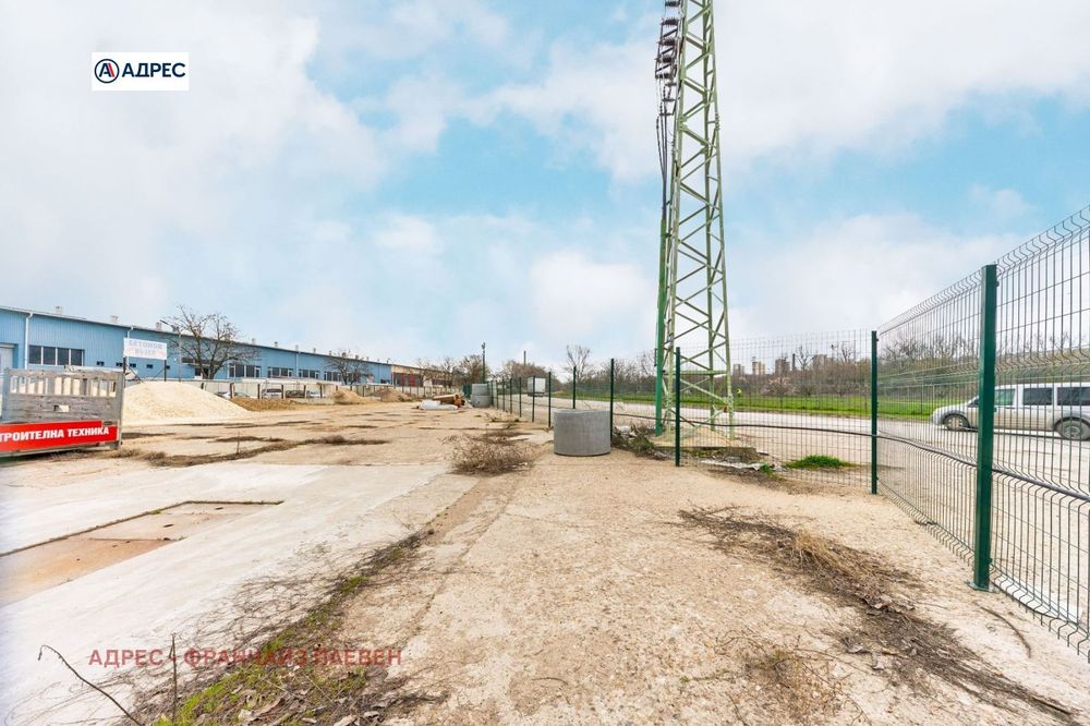 Продава се Парцел в Плевен, Индустриална зона - Запад - 986 кв.м за 57 €/кв.м - Снимка #5