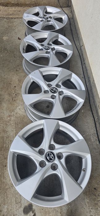 Jante toyota chr / auris / corolla / avensis / rav4