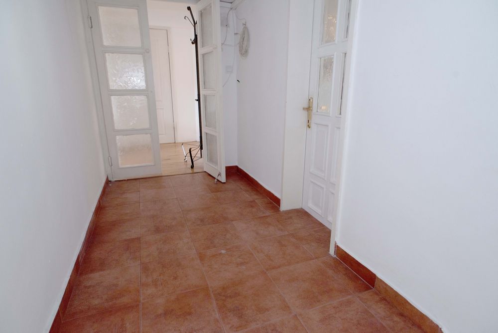 Продава се Тристаен апартамент в ж.Южен парк - 100 кв.м за 2680 €/кв.м - Снимка #13