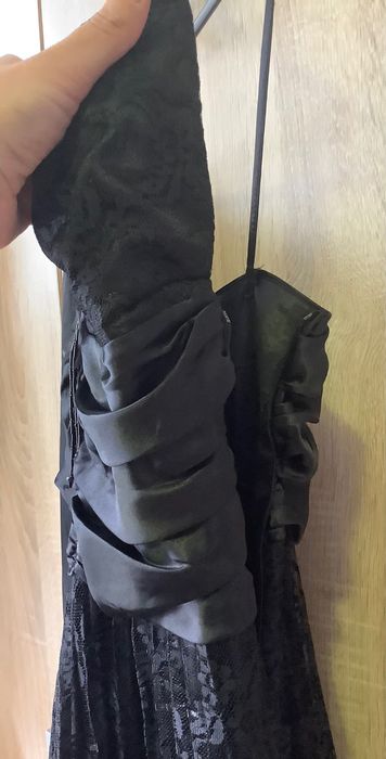 Vand rochie dama, de ocazie, neagra, satin & dantela, mărimea 36