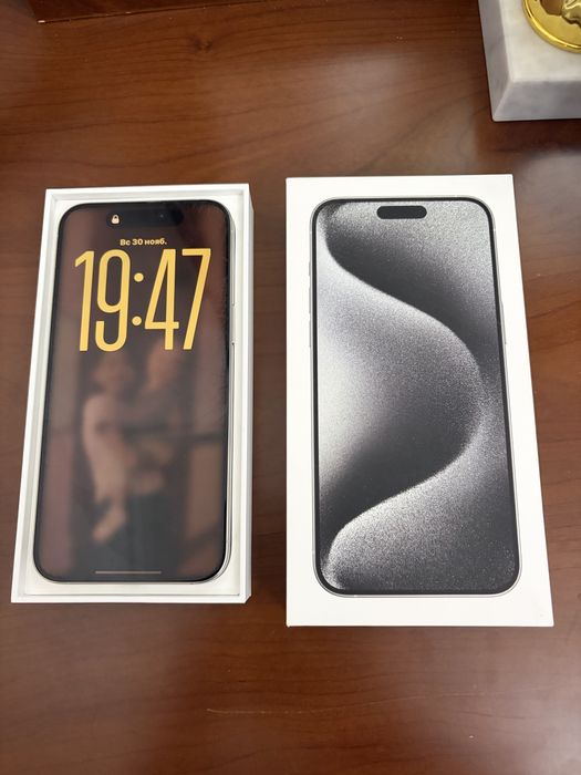 Iphone 15 pro max 256gb. White titanium