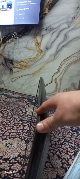 Продам телевизор