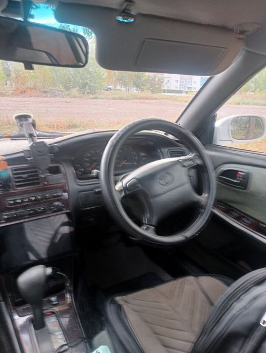 Продам машину Toyota Chaser