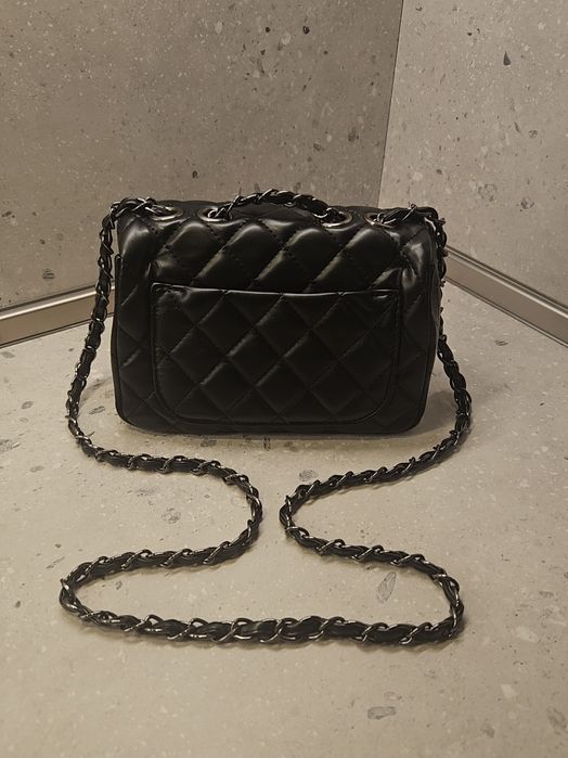 CHANEL Чанта ( L )