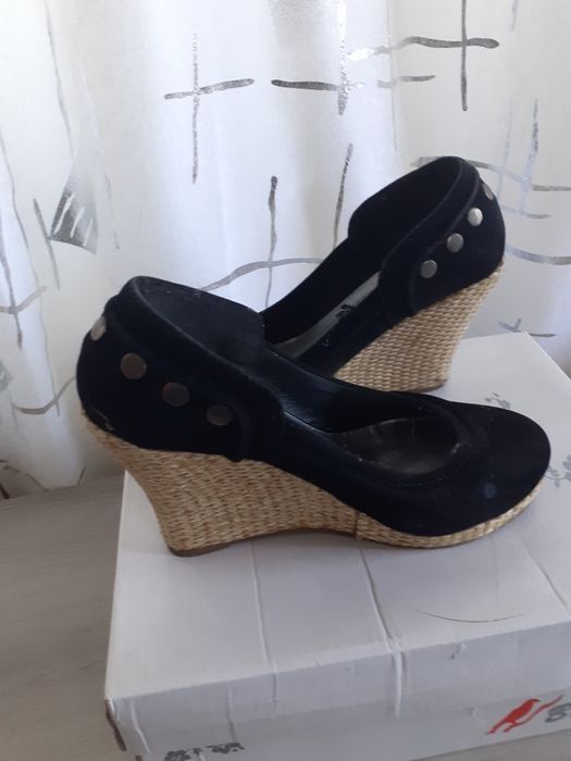 Pantofi HABBIBI.