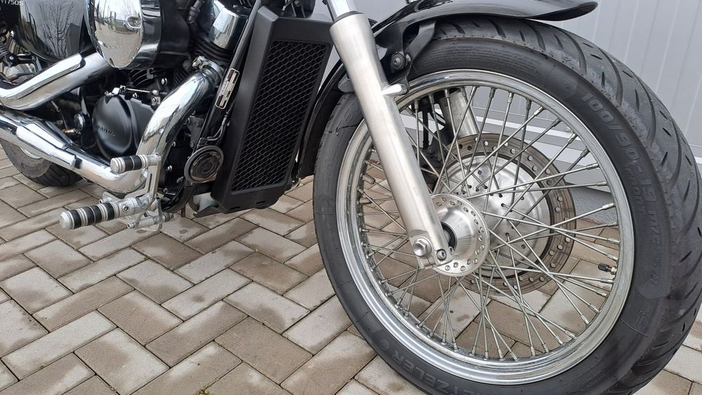 MotoFly Ploiești vinde Honda VT750S  2012 categ A2