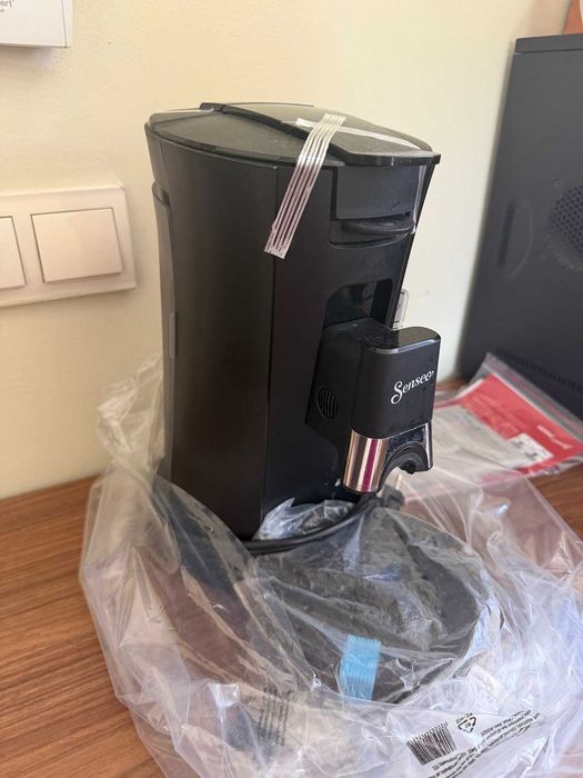 Кафемашина с капсули Philips Senseo CSA230/61 DEEP BLK