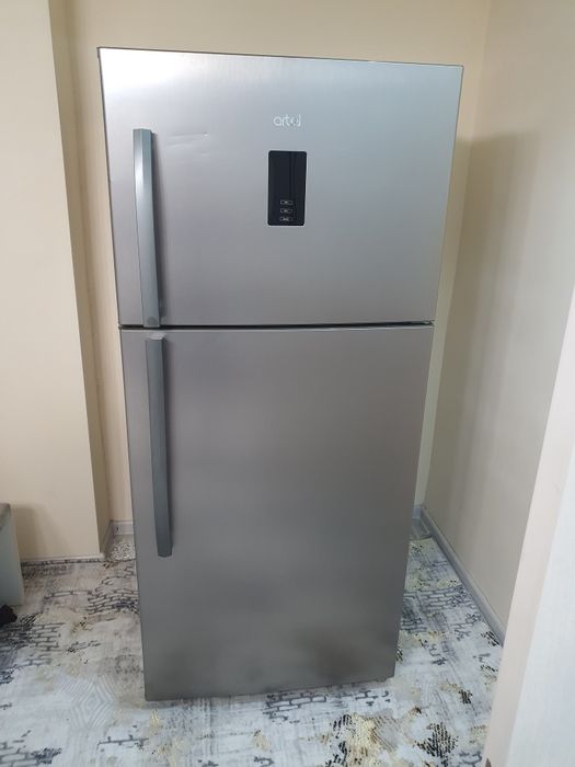 Muzlatgich, xaladelnik