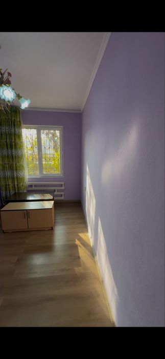 3в4/1/4 Базар Кадышева! Ориентир задняя сторона 61-й школы! Халк банк!