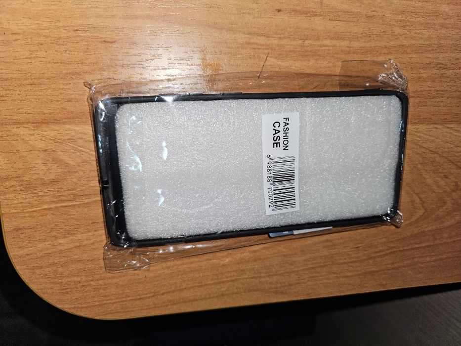 Продам чехол на OnePlus Ase 2 pro