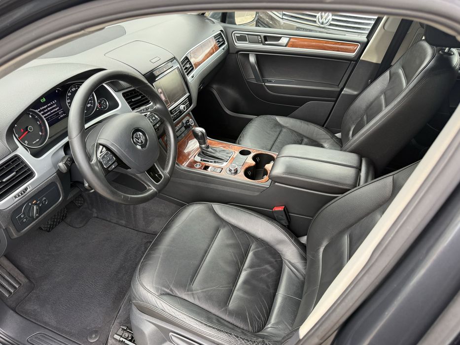 Vw Touareg 7P 239cp CASA Dynaudio