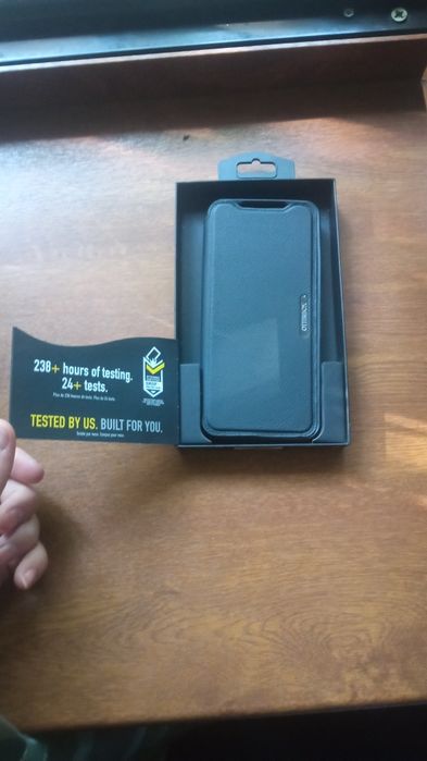 Продам чехол на Samsung galaxy s20 ultra