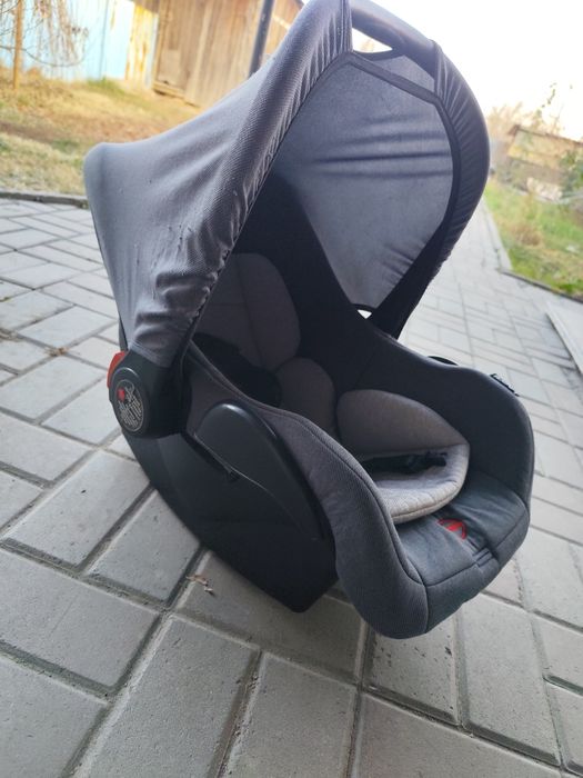 Продам автолюльку