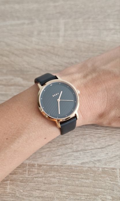 Дамски часовник DKNY