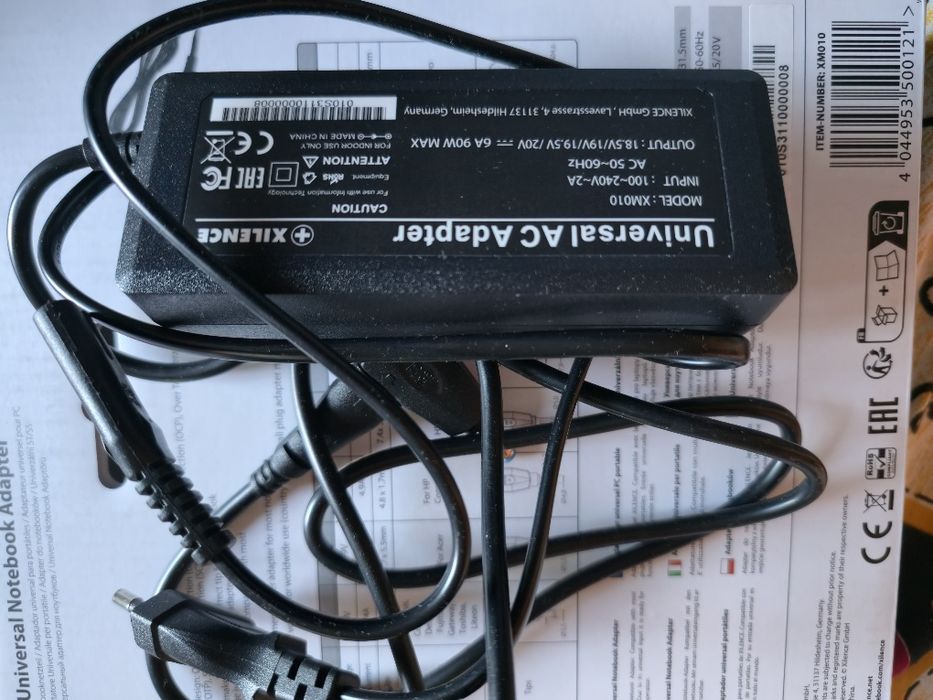 Универсальное зарядное устройство для ноутбука