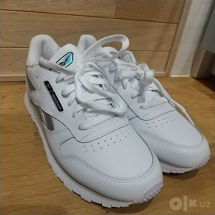 Кроссовки Reebоk Classic для мальчиков и девочек, кожаные 37-37,5