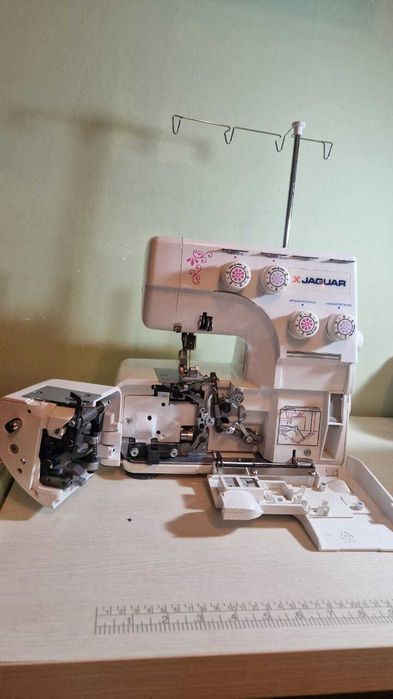 Оверлок Jaguar HQ-082DW