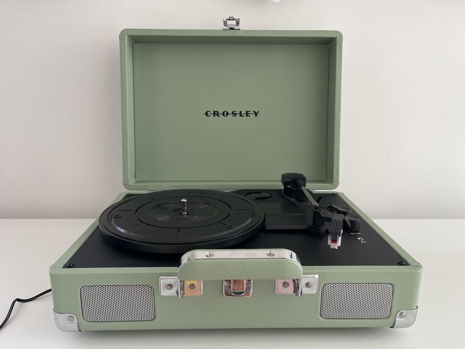 Грамофон куфърче Crosley