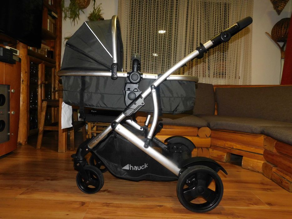Carucior gemeni sau frati cu varste apropiate Hauck Germany