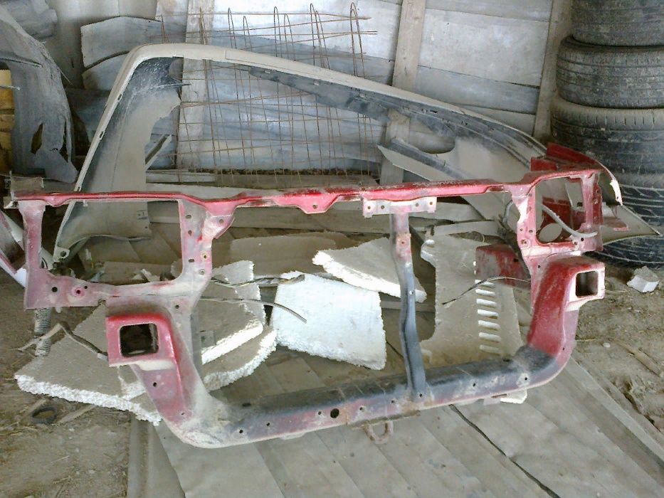 Фары на Опель Зафира.