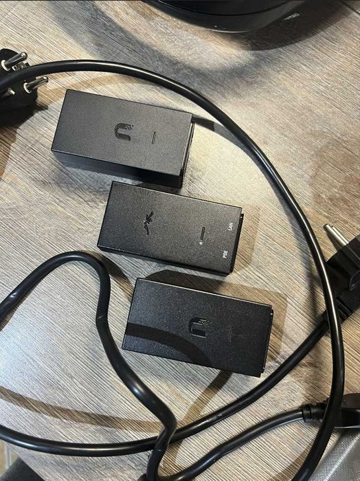 Injector POE Ubiquiti 24V/48V